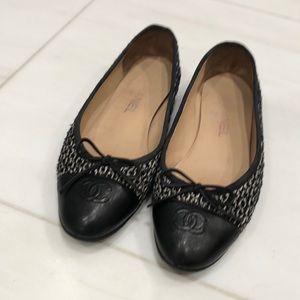 Chanel ballerina flats